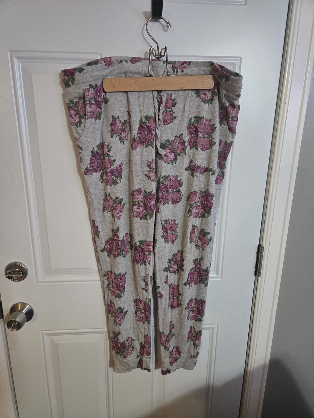 No Boundaries Gray Lounge Pants with Pink Rose Print